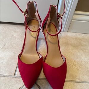Thalia Sodi Elegant Red Women's Heels